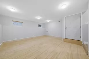 4545 N Lawndale Ave, Chicago, IL 60625 - Photo 17