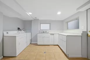 4545 N Lawndale Ave, Chicago, IL 60625 - Photo 19