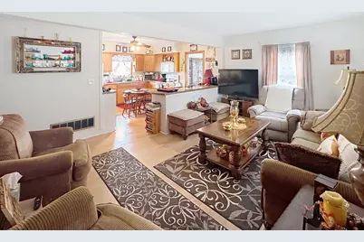 2362 45th Street, Rock Island, IL 61201 - Photo 3