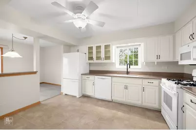 16036 Crystal Creek Drive #2B, Orland Park, IL 60462 - Photo 3