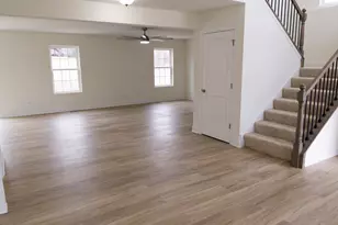 1429 Parliament St, Crete, IL 60417 - Photo 3