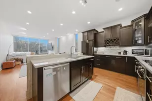 925 N Larrabee St, Chicago, IL 60610 - Photo 3