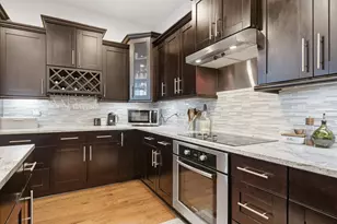 925 N Larrabee St, Chicago, IL 60610 - Photo 5