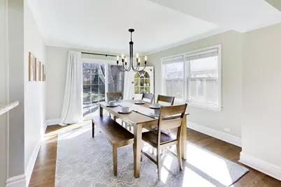 407 S See Gwun Avenue, Mount Prospect, IL 60056 - Photo 5