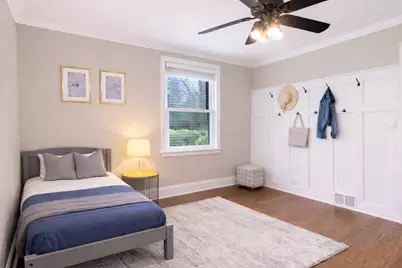 407 S See Gwun Avenue, Mount Prospect, IL 60056 - Photo 11