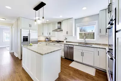 407 S See Gwun Avenue, Mount Prospect, IL 60056 - Photo 7