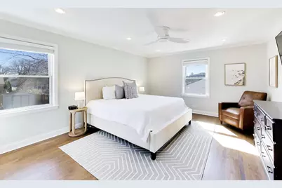 407 S See Gwun Avenue, Mount Prospect, IL 60056 - Photo 13