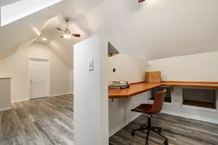 802 Clinton Pl, Evanston, IL 60201 - Photo 17