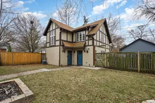 802 Clinton Pl, Evanston, IL 60201 - Photo 27