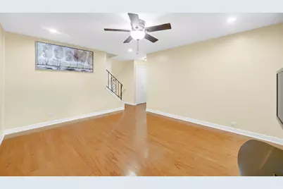 9454 Meadow Lane, Des Plaines, IL 60016 - Photo 5