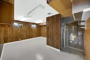 9454 Meadow Ln, Des Plaines, IL 60016 - Photo 19