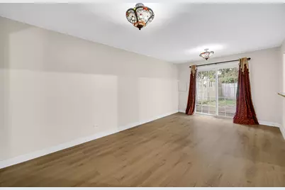 9454 Meadow Lane, Des Plaines, IL 60016 - Photo 13