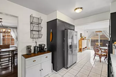 2816 Wenonah Avenue, Berwyn, IL 60402 - Photo 9