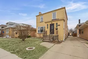 2816 Wenonah Ave, Berwyn, IL 60402 - Photo 3