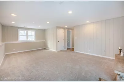 305 E Country Drive, Bartlett, IL 60103 - Photo 21