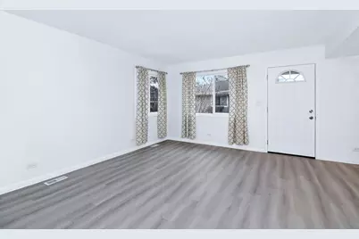 1463 Sutter Drive, Hanover Park, IL 60133 - Photo 3