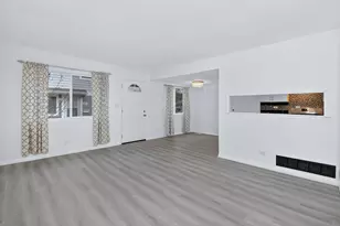 1463 Sutter Dr, Hanover Park, IL 60133 - Photo 5