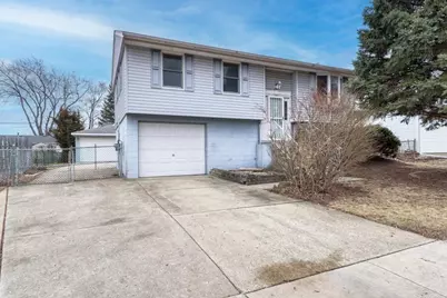 325 Hale Avenue, Romeoville, IL 60446 - Photo 1