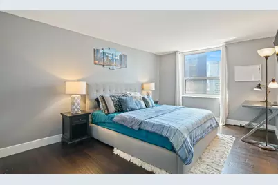 [Address not provided], Chicago, IL 60654 - Photo 9