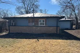 356 Wilshire St, Park Forest, IL 60466 - Photo 1