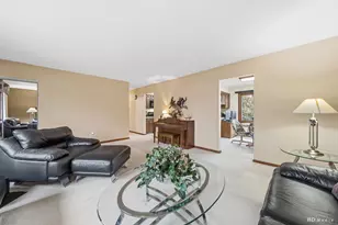 10327 Hilltop Dr, Orland Park, IL 60462 - Photo 5