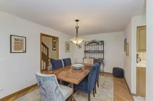 81 Country Club Dr, Bloomingdale, IL 60108 - Photo 21