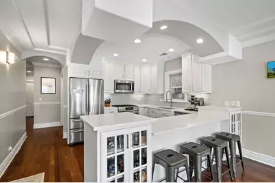 3652 N Fremont Street #3, Chicago, IL 60613 - Photo 9