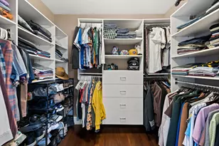 3652 N Fremont St, Chicago, IL 60613 - Photo 19