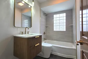 1738 Seymour Ave, North Chicago, IL 60064 - Photo 29