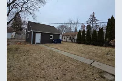 1738 Seymour Avenue, North Chicago, IL 60064 - Photo 45