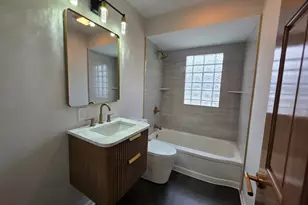 1738 Seymour Ave, North Chicago, IL 60064 - Photo 25