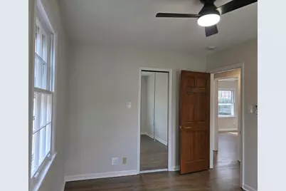 1738 Seymour Avenue, North Chicago, IL 60064 - Photo 15