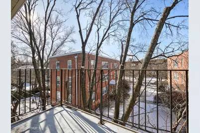2067 W Farwell Avenue #3S, Chicago, IL 60645 - Photo 15