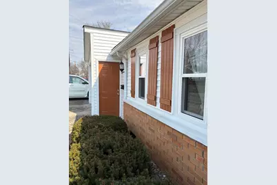 313 S Future Street, Marion, IL 62959 - Photo 7