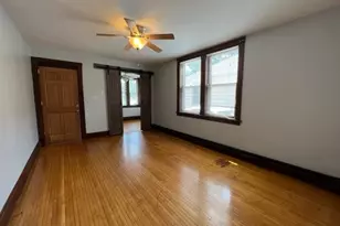 532 South St, Elgin, IL 60123 - Photo 9