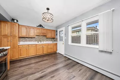 6839 W 127th Street, Palos Heights, IL 60463 - Photo 7