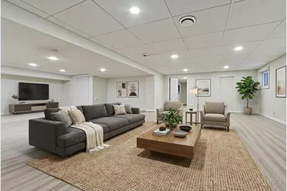 866 Clark Lane, Des Plaines, IL 60016 - Photo 13