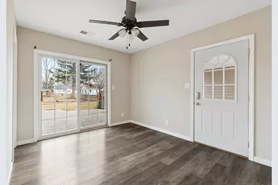 3808 15th Street B, Moline, IL 61265 - Photo 11