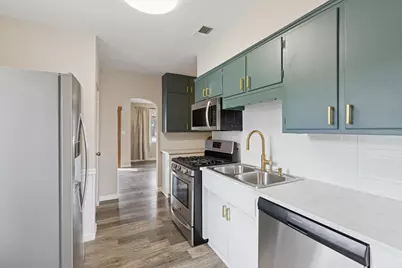 3808 15th Street B, Moline, IL 61265 - Photo 9
