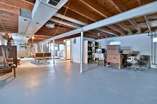 5247 N Mulligan Ave, Chicago, IL 60630 - Photo 13