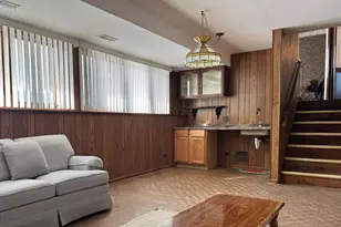 250 Anita St, Des Plaines, IL 60016 - Photo 9