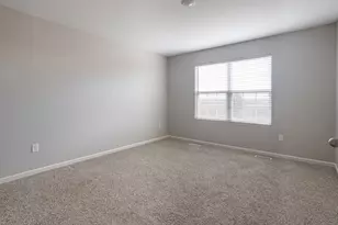 1479 Yosemite Wy, Pingree Grove, IL 60140 - Photo 9