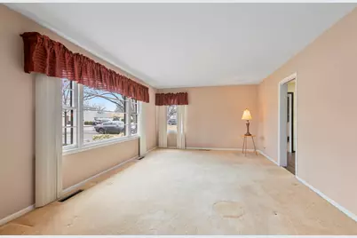 11519 S Neenah Avenue, Worth, IL 60482 - Photo 3