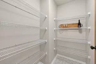 681 Hampshire Dr, Hampshire, IL 60140 - Photo 11