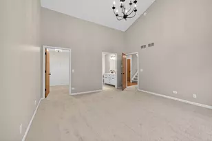 681 Hampshire Dr, Hampshire, IL 60140 - Photo 17