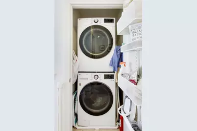 303 S Northwest Highway #2, Park Ridge, IL 60068 - Photo 23