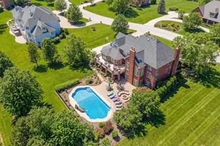 10825 Green Manor Ct, Orland Park, IL 60467 - Photo 9