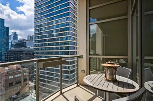 150 W Superior St, Chicago, IL 60610 - Photo 13