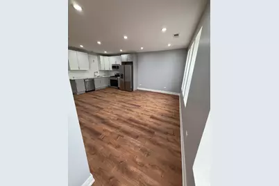 4907 W Walton Street #2, Chicago, IL 60651 - Photo 3