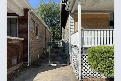7228 S Hermitage Avenue, Chicago, IL 60636 - Photo 3